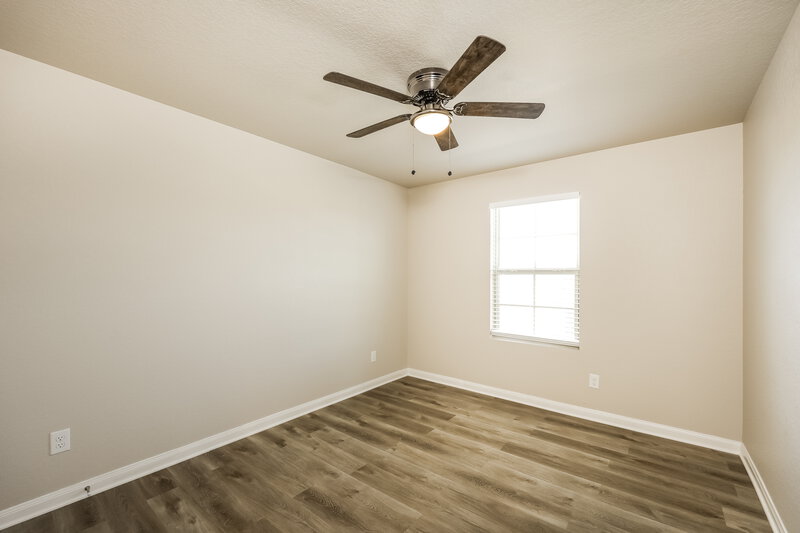 1,950/Mo, 8230 Broussard San Antonio, TX 78253 Bedroom View 3