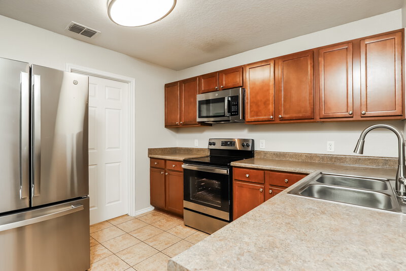 1,445/Mo, 11911 Pure Silver San Antonio, TX 78254 Kitchen View