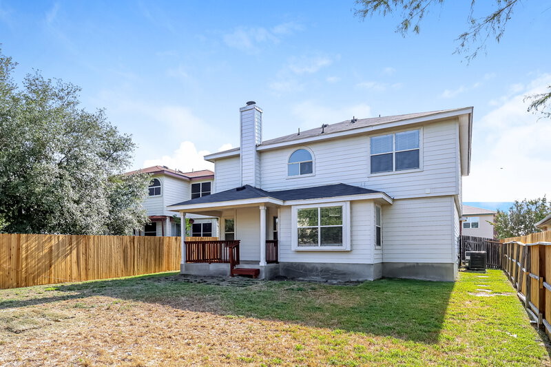 2,640/Mo, 5019 Crestwood Hill Dr San Antonio, TX 78244 Rear View