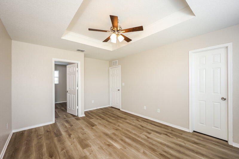 1,580/Mo, 11843 Twin Oaks Path San Antonio, TX 78254 Main Bedroom View 2