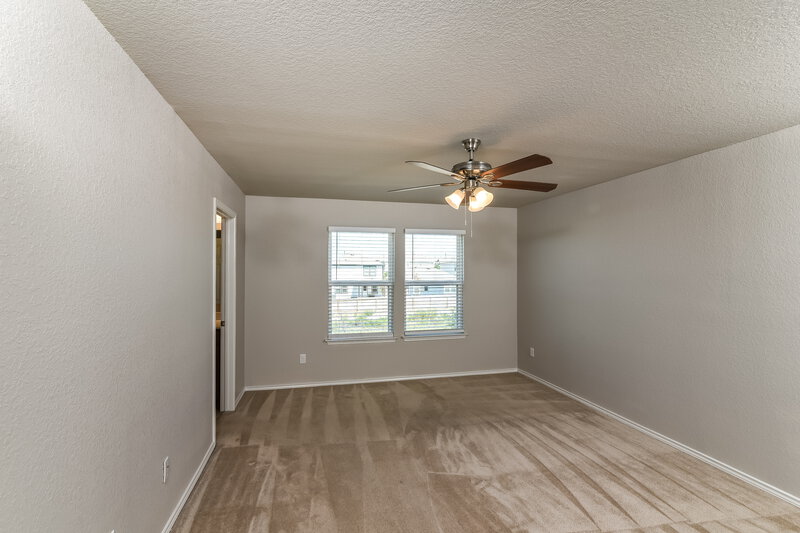 1,960/Mo, 10815 Noble Cyn San Antonio, TX 78254 Main Bedroom View