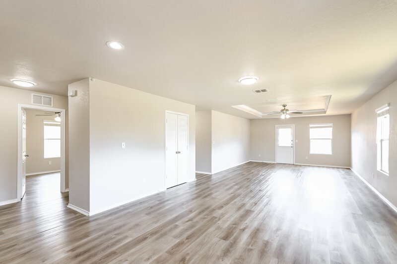 1,775/Mo, 2531 Night Star San Antonio, TX 78245 Living Room View
