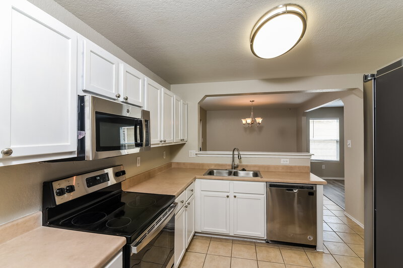 1,715/Mo, 12315 Java Wood San Antonio, TX 78254 Kitchen View 2