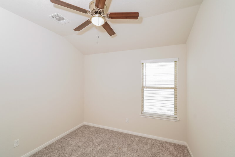 2,205/Mo, 695 Myrtle Path New Braunfels, TX 78130 Bedroom View 3