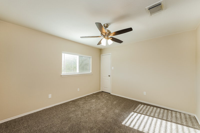 2,130/Mo, 1239 Butler Dr San Antonio, TX 78251 Bedroom View 2