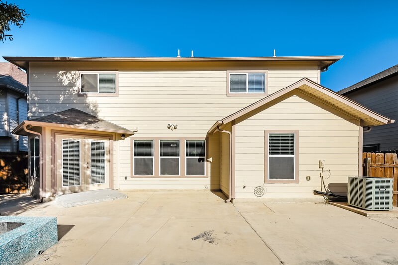 2,130/Mo, 1239 Butler Dr San Antonio, TX 78251 Rear View