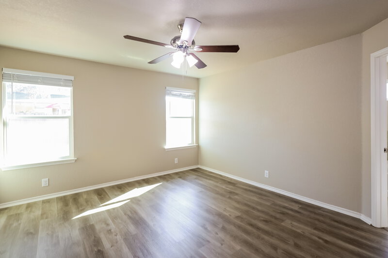 2,060/Mo, 15147 Cinnamon Teal San Antonio, TX 78253 Main Bedroom View