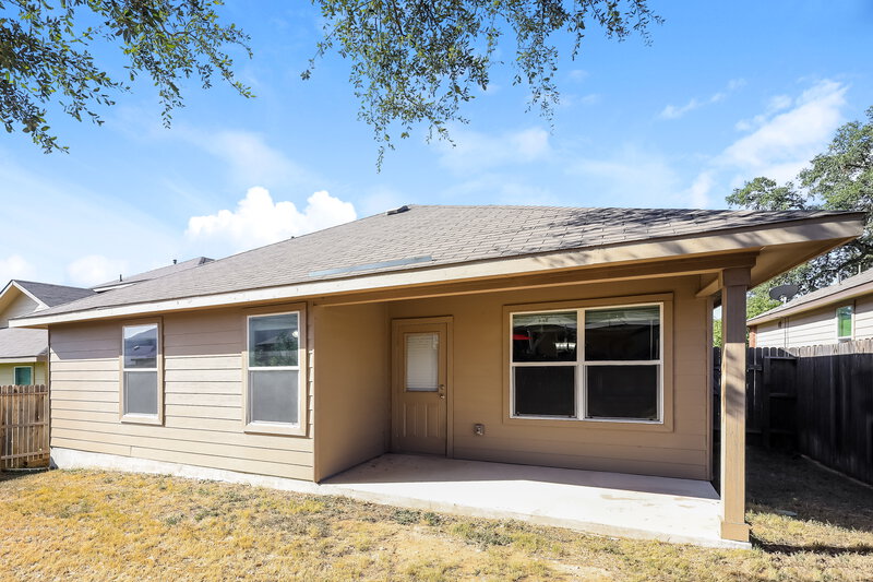 2,060/Mo, 15147 Cinnamon Teal San Antonio, TX 78253 Rear View
