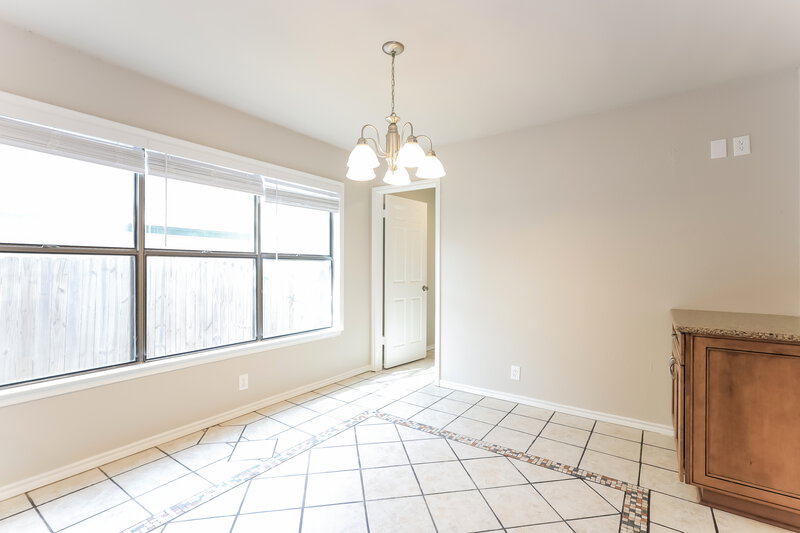 1,755/Mo, 8374 Slippery Rock San Antonio, TX 78251 Dining Room View 2