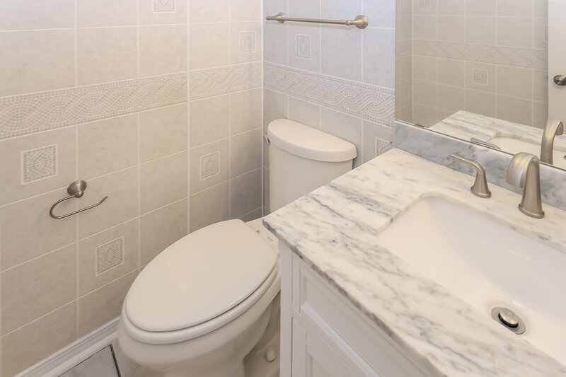 1,755/Mo, 8374 Slippery Rock San Antonio, TX 78251 Bathroom View