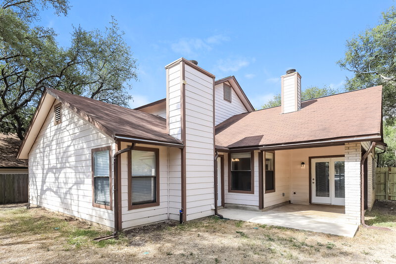 1,755/Mo, 8374 Slippery Rock San Antonio, TX 78251 Rear View 2