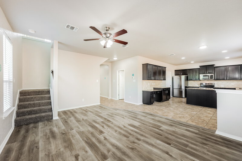 1,685/Mo, 11603 Poppy Sands San Antonio, TX 78245 Living Room View 2