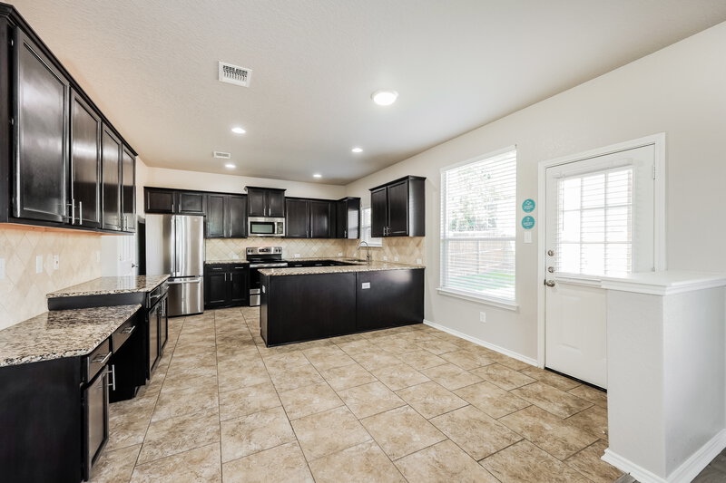 1,685/Mo, 11603 Poppy Sands San Antonio, TX 78245 Dining Room View