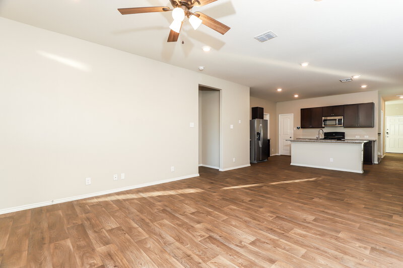 1,535/Mo, 4227 Busbee Flds Saint Hedwig, TX 78152 Living Room View 2