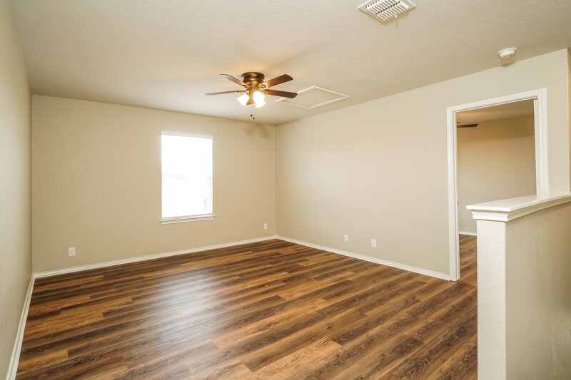 1,565/Mo, 4227 Busbee Flds Saint Hedwig, TX 78152 Playroom View