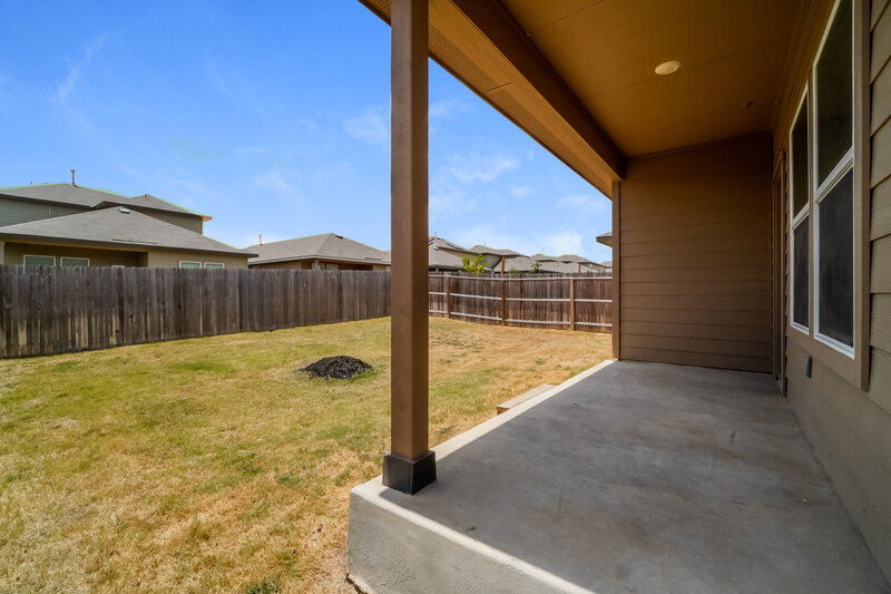 1,565/Mo, 4227 Busbee Flds Saint Hedwig, TX 78152 Backyard View