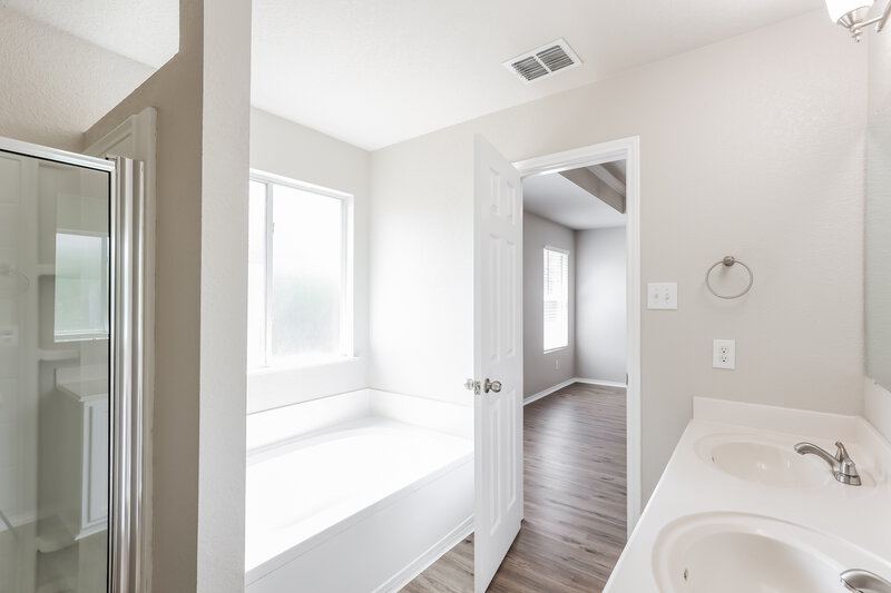 1,730/Mo, 9407 Boatman Pier Converse, TX 78109 Main Bedroom View 2