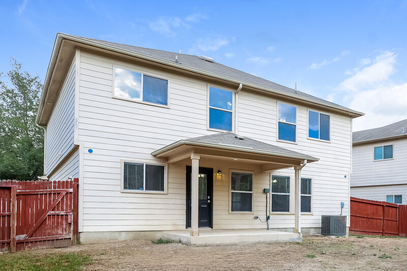 1,730/Mo, 9407 Boatman Pier Converse, TX 78109 Rear View