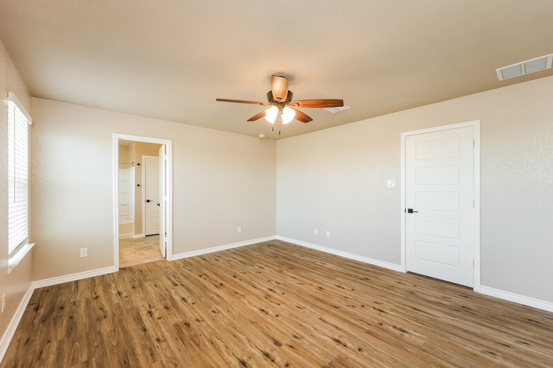 1,710/Mo, 8334 Kinclaven Ct Converse, TX 78109 Main Bedroom View 2