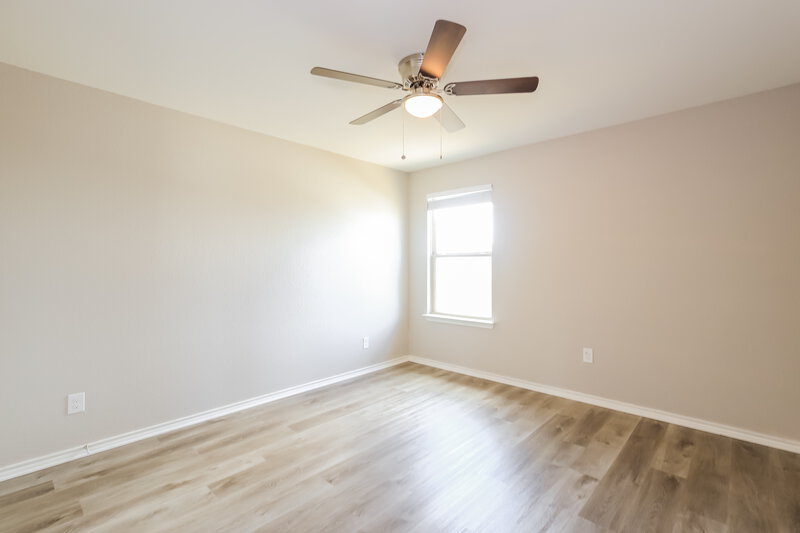 2,300/Mo, 298 Hunters Rnch E San Antonio, TX 78253 Bedroom View 3