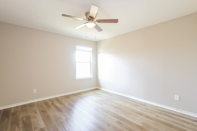 2,300/Mo, 298 Hunters Rnch E San Antonio, TX 78253 Bedroom View 4