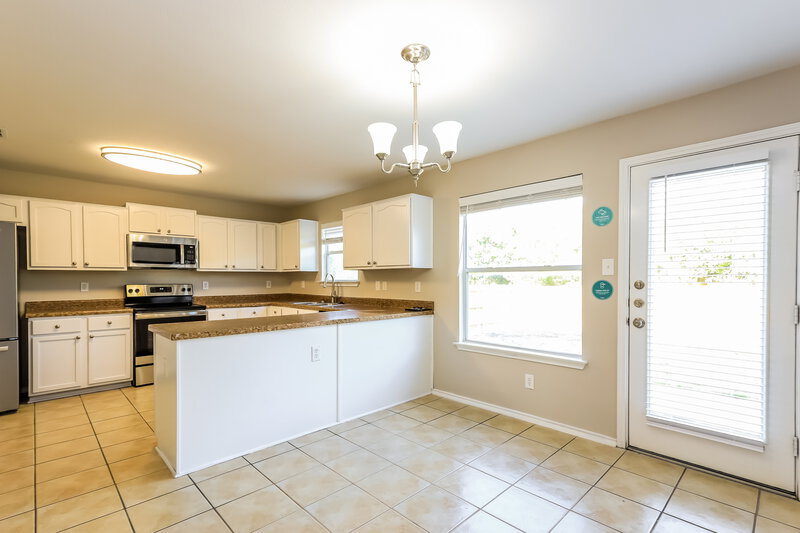 1,620/Mo, 9923 Mustang Rise San Antonio, TX 78254 Kitchen View