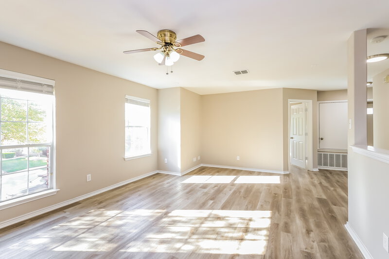 1,620/Mo, 9923 Mustang Rise San Antonio, TX 78254 Loft View