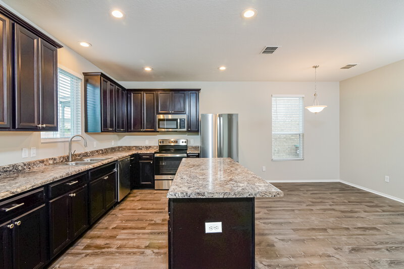2,105/Mo, 10155 Castello Cyn San Antonio, TX 78254 Kitchen View