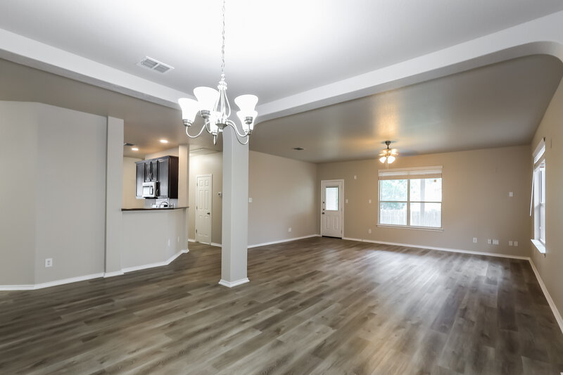 1,705/Mo, 15327 Nesting Way San Antonio, TX 78253 Dining Room View 2