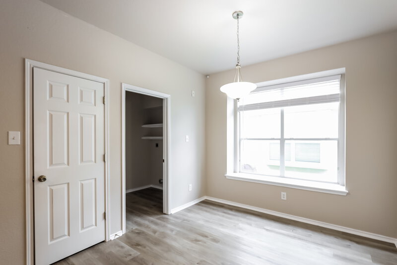 1,705/Mo, 15327 Nesting Way San Antonio, TX 78253 Breakfast Nook View