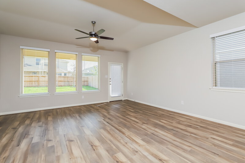 2,145/Mo, 12919 Irvin Path San Antonio, TX 78254 Living Room View