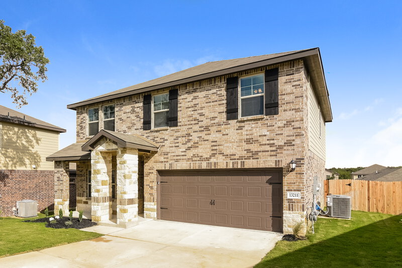 2,430/Mo, 13211 Braxon Pass San Antonio, TX 78253 Front View