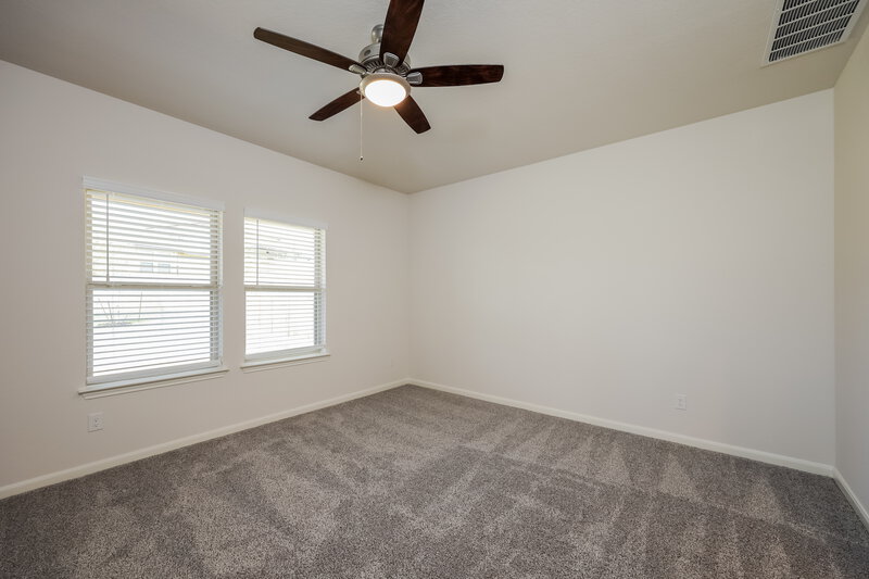 2,355/Mo, 13015 Kenish Pt San Antonio, TX 78253 Main Bedroom View