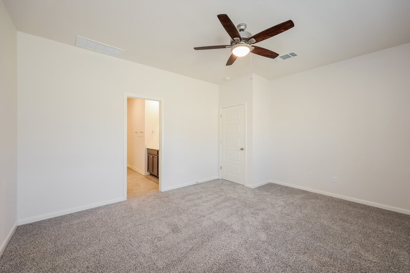 2,355/Mo, 13015 Kenish Pt San Antonio, TX 78253 Main Bedroom View 2