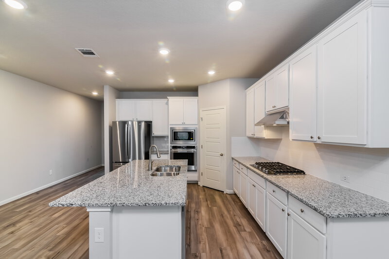 2,950/Mo, 12107 Icon Rdg San Antonio, TX 78253 Kitchen View
