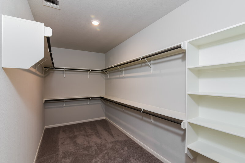 2,950/Mo, 12107 Icon Rdg San Antonio, TX 78253 Walk In Closet View