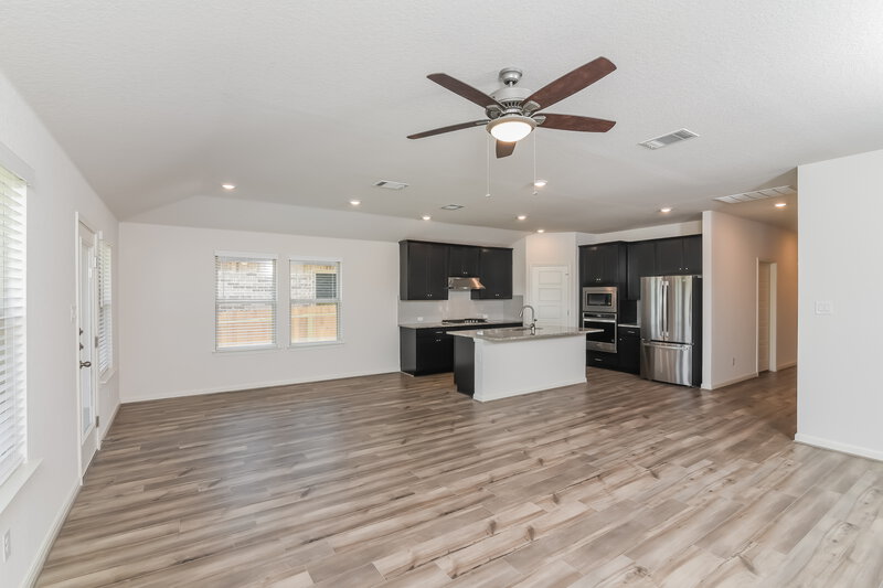 3,690/Mo, 12927 Louberg Vly San Antonio, TX 78253 Dining Room View