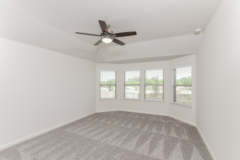 3,690/Mo, 12927 Louberg Vly San Antonio, TX 78253 Main Bedroom View