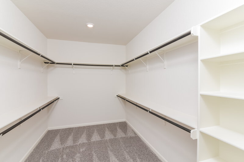 3,690/Mo, 12927 Louberg Vly San Antonio, TX 78253 Walk In Closet View