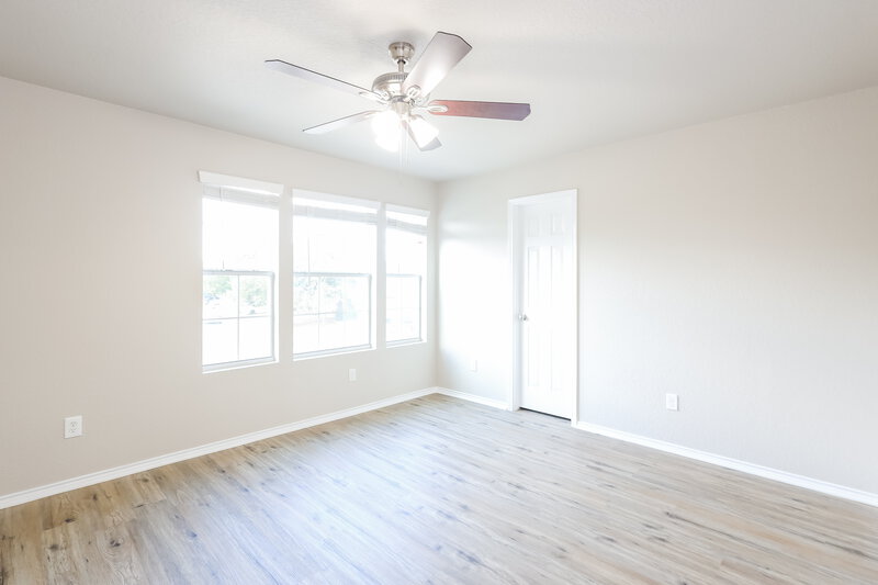 2,105/Mo, 10706 Rimfire Run Ln San Antonio, TX 78245 Bedroom View