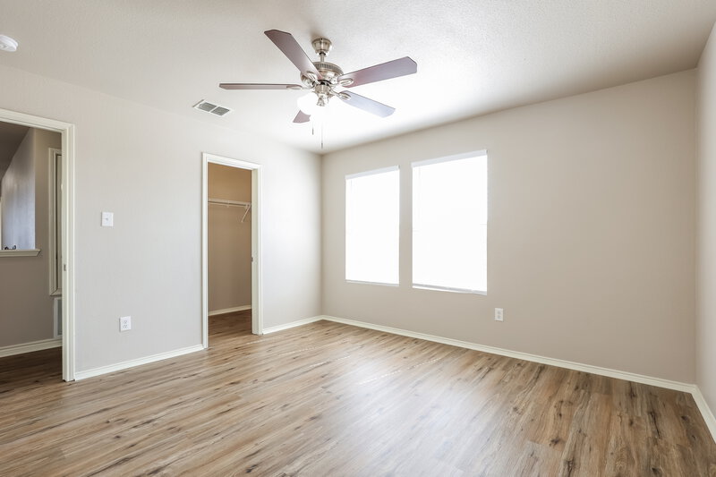 0/Mo, 125 Willow Wood Cibolo, TX 78108 Bedroom View