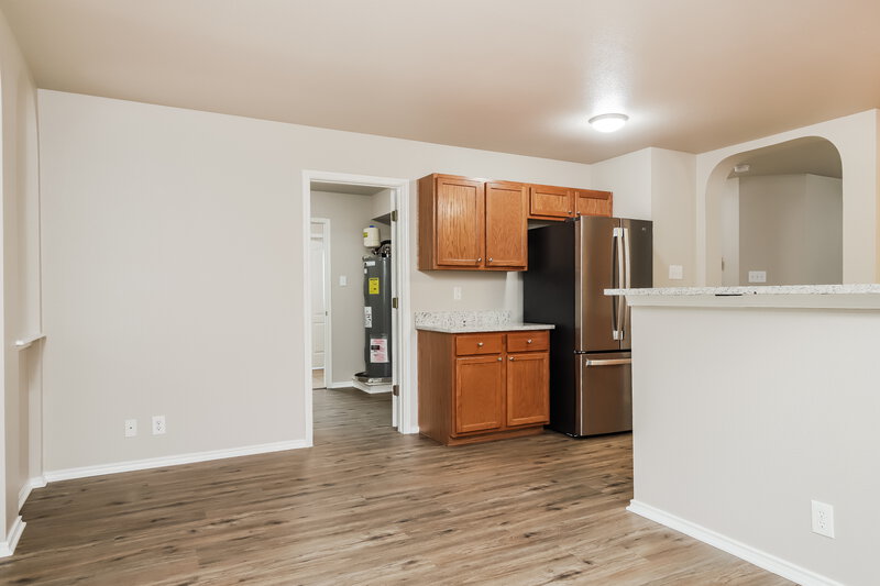 2,750/Mo, 7227 Sunrise Lk San Antonio, TX 78244 Kitchen View 3