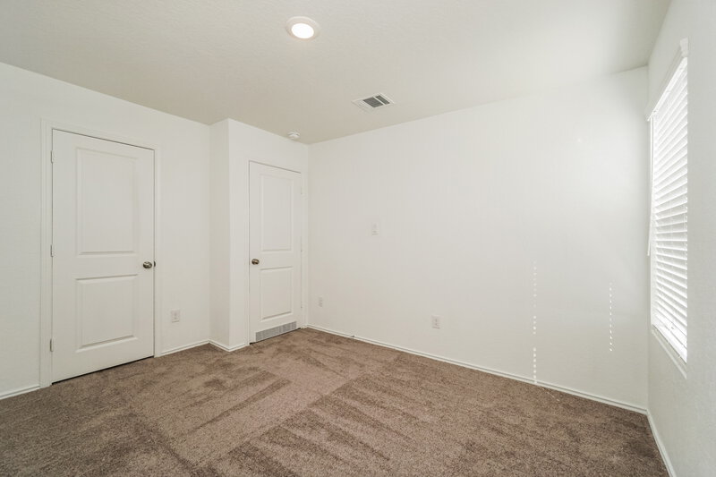 1,630/Mo, 5931 Poolside Park Converse, TX 78109 Bedroom View