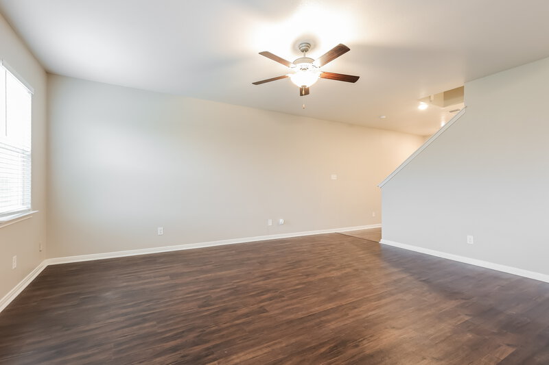 1,915/Mo, 3889 Northaven Trl Canyon Lake, TX 78132 Living Room View 3