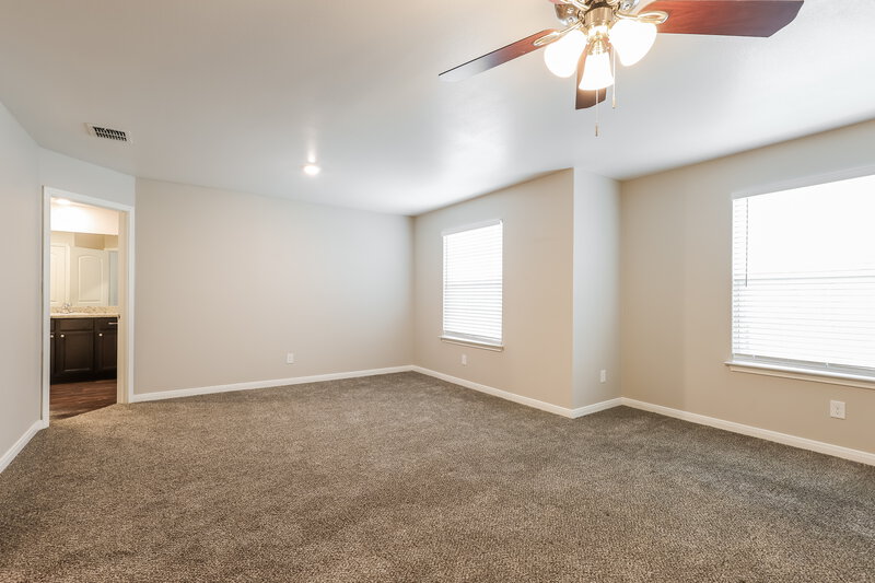 1,915/Mo, 3889 Northaven Trl Canyon Lake, TX 78132 Main Bedroom View