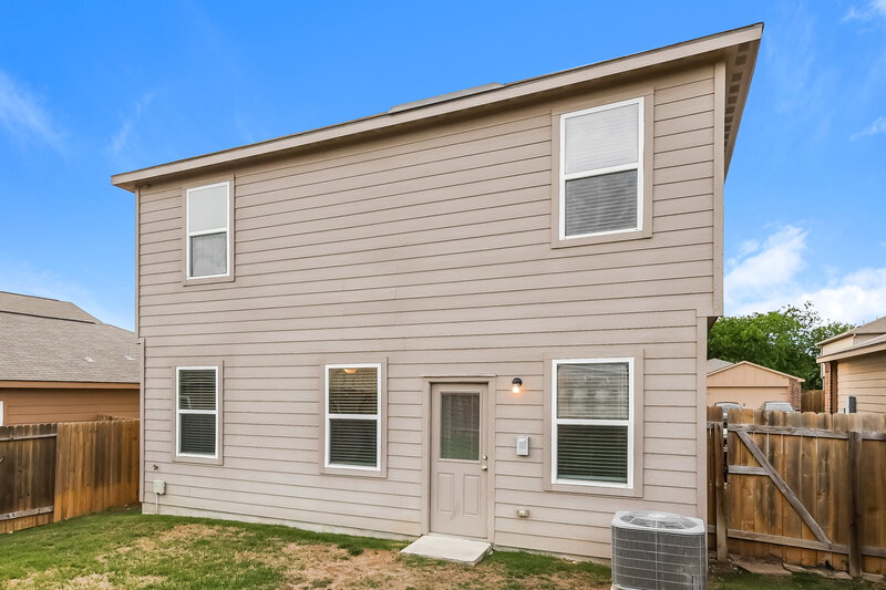 1,915/Mo, 3889 Northaven Trl Canyon Lake, TX 78132 Rear View