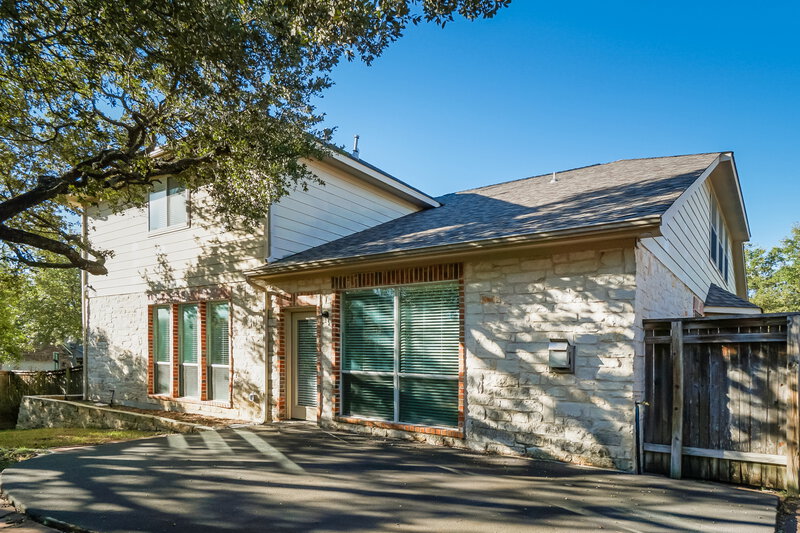 3,335/Mo, 18602 Crosstimber San Antonio, TX 78258 Rear View 2