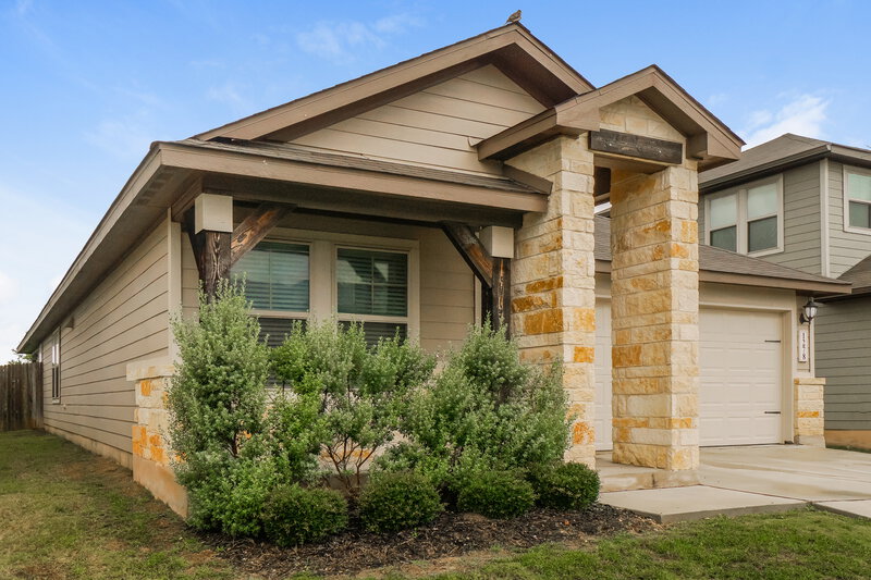 2,115/Mo, 1278 William Crst New Braunfels, TX 78130 Front View