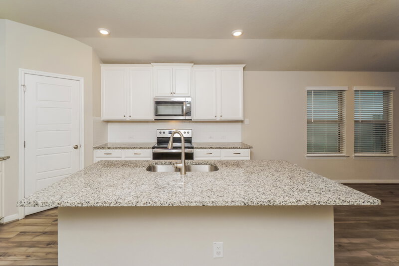2,115/Mo, 1278 William Crst New Braunfels, TX 78130 Kitchen View