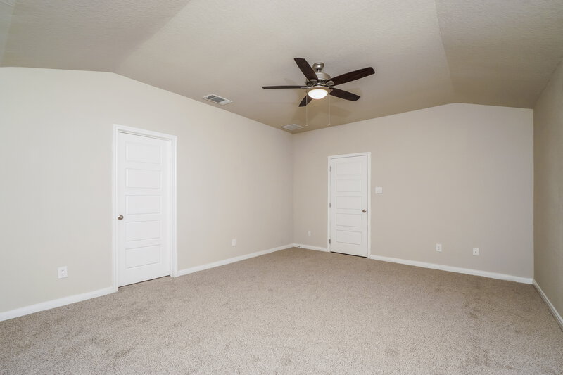 2,115/Mo, 1278 William Crst New Braunfels, TX 78130 Main Bedroom View